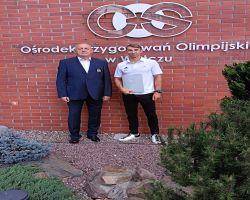 s_250_200_16777215_0_0_images_2024_prezes_z_jurkiem.jpg